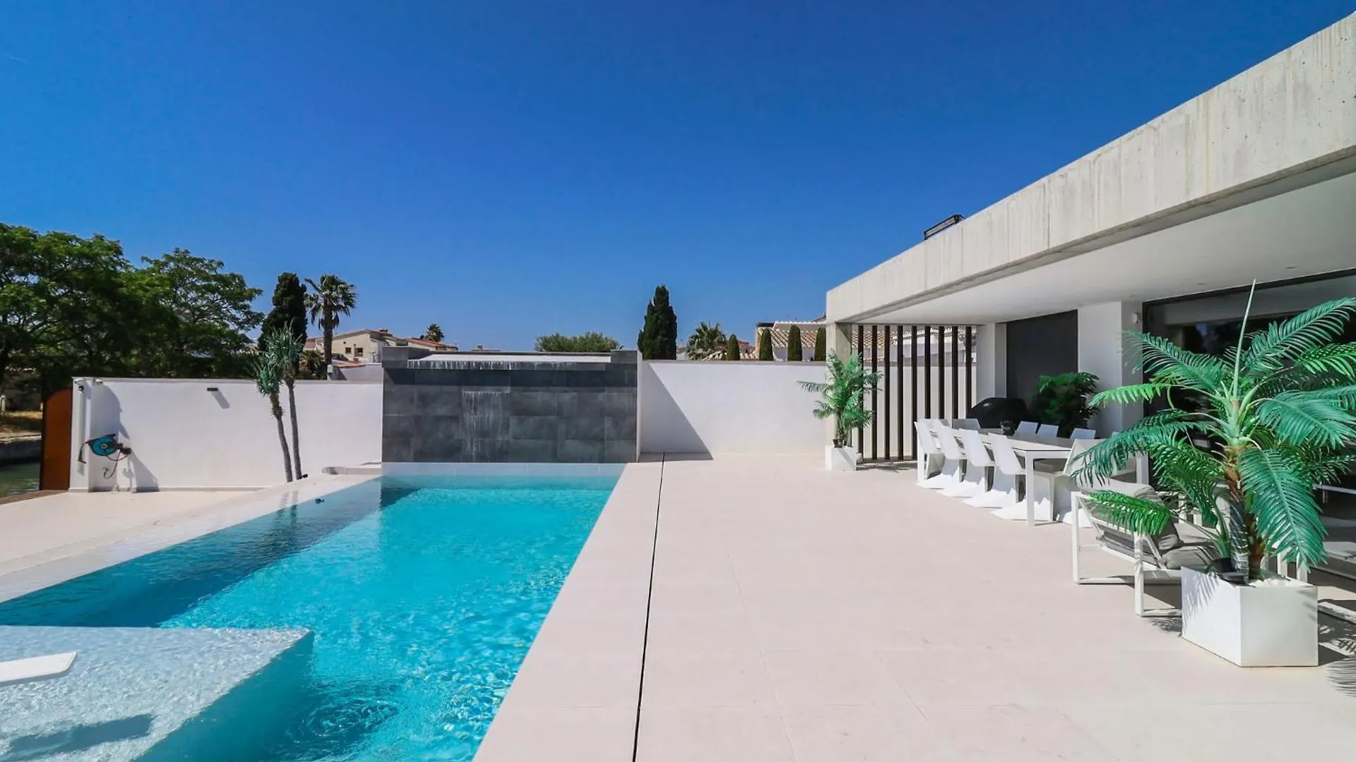 Holiday Home Lighthouse By Interhome Empuriabrava Spanien